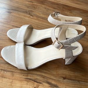 Nine West block heel sandal